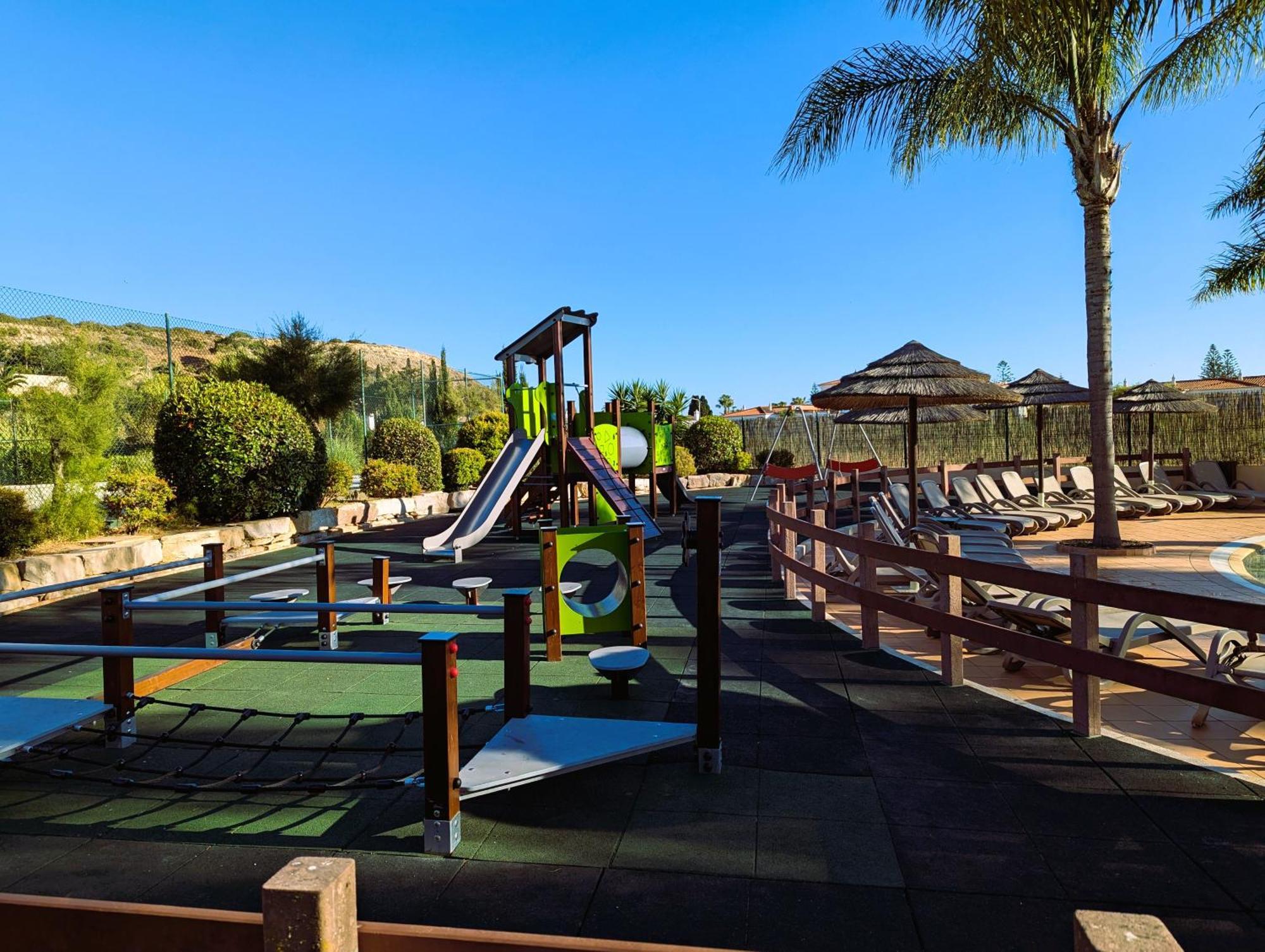 Luxury 3-Bedroom Apartment At High-End Senhora da Luz מראה חיצוני תמונה