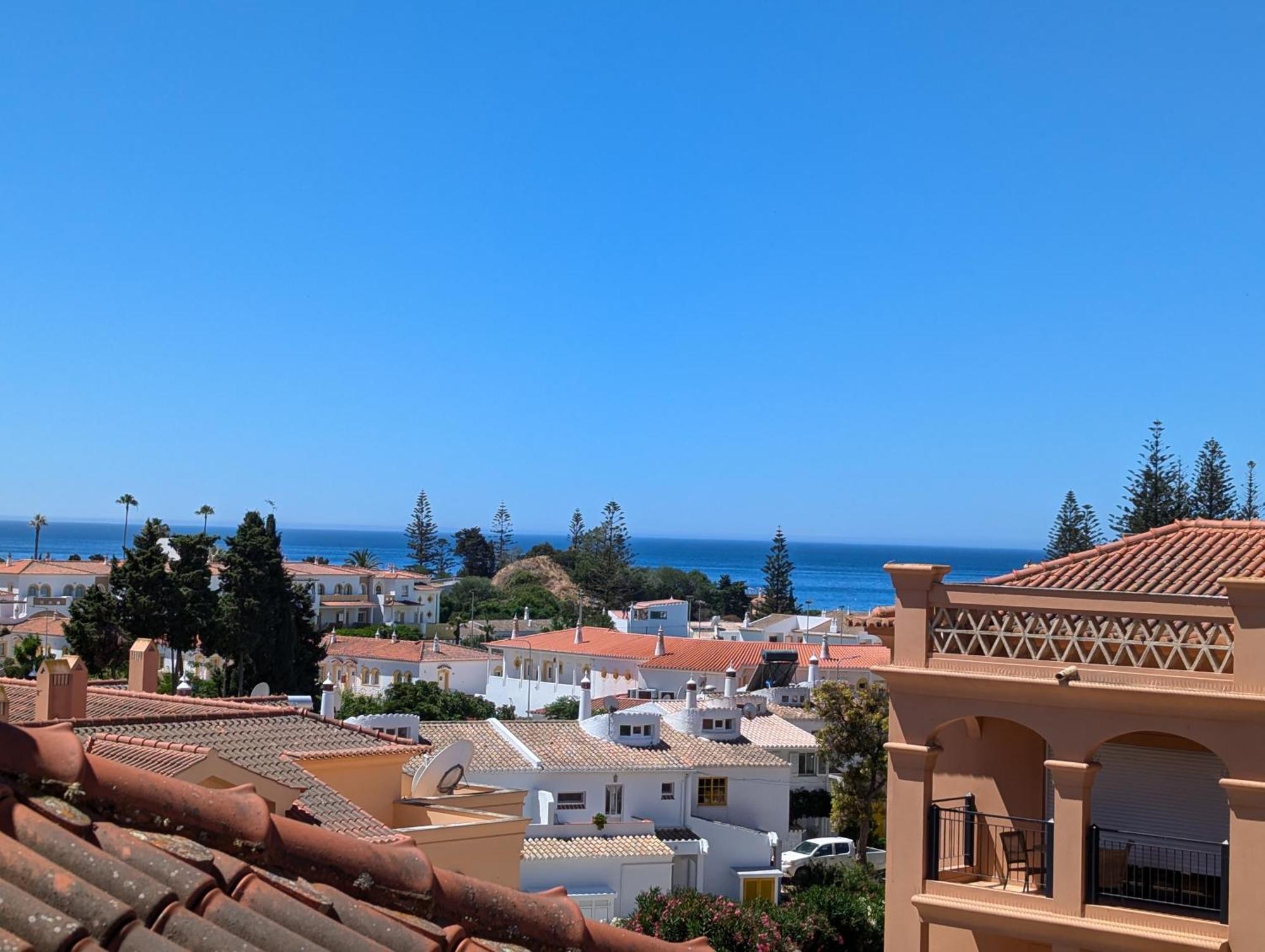Luxury 3-Bedroom Apartment At High-End Senhora da Luz מראה חיצוני תמונה
