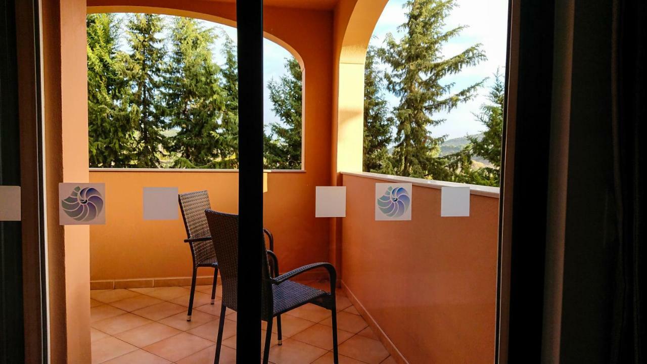 Luxury 3-Bedroom Apartment At High-End Senhora da Luz מראה חיצוני תמונה
