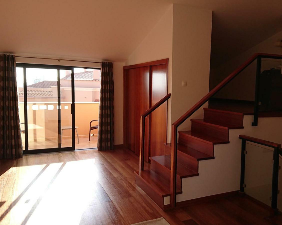 Luxury 3-Bedroom Apartment At High-End Senhora da Luz מראה חיצוני תמונה